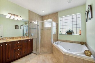 2220 W Pineridge Ct in Delray Beach, FL - Building Photo - Building Photo