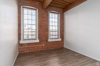 Dennison Bishop in Framingham, MA - Building Photo - Building Photo