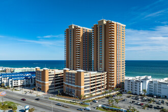 Phoenix Gulf Tower in Orange Beach, AL - Foto de edificio - Building Photo