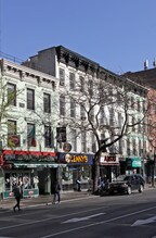 611 9th Ave in New York, NY - Building Photo - Building Photo
