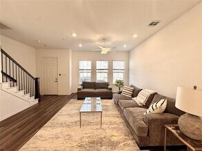 1065 Keene Rdg Dr in Allen, TX - Building Photo - Building Photo