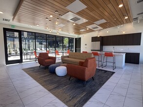 Avian Apartments in Colorado Springs, CO - Building Photo - Building Photo