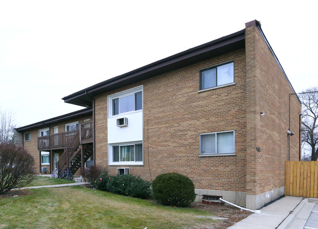 605 Park Plz in Glen Ellyn, IL - Building Photo - Building Photo