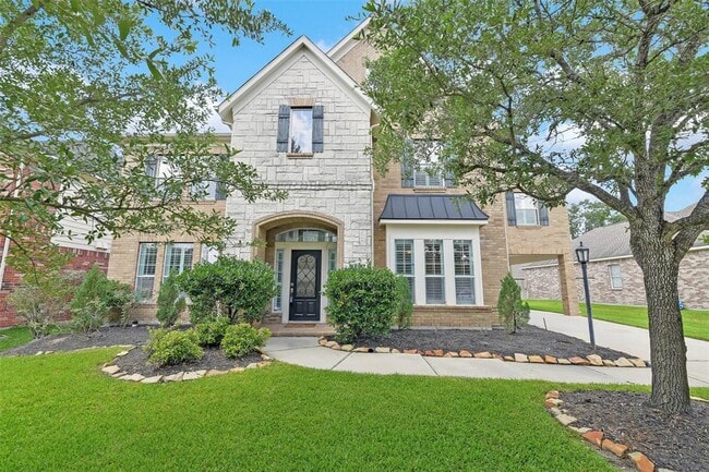 property at 20419 Windrose Bend Dr