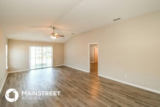 5656 Village Pond Cir in Jacksonville, FL - Building Photo - Building Photo