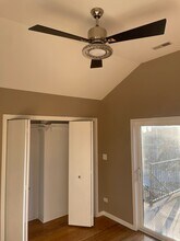 5516 S Indiana Ave, Unit 4 in Chicago, IL - Building Photo - Building Photo