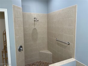 23179 Foxberry Ln in Bonita Springs, FL - Building Photo - Building Photo