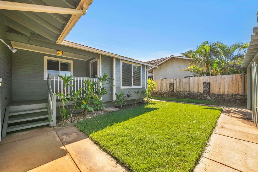 305 Uala Pl in Kihei, HI - Foto de edificio