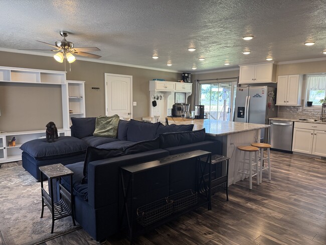 property at 435 Fuhriman Dr