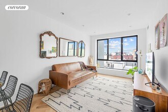 737 Bergen St in Brooklyn, NY - Foto de edificio - Building Photo