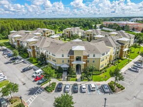 Osceola Bend Apartment Homes in Kissimmee, FL - Building Photo - Building Photo