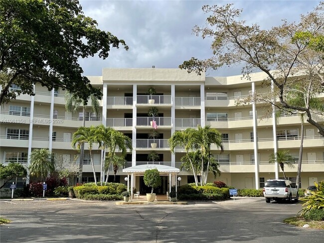 property at 805 Cypress Blvd