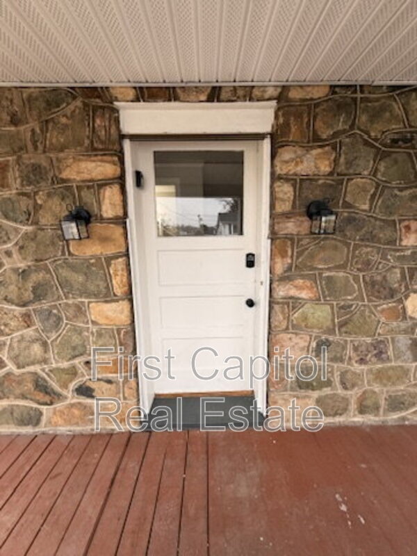 627 Warren Ave. in Front Royal, VA - Building Photo - Building Photo