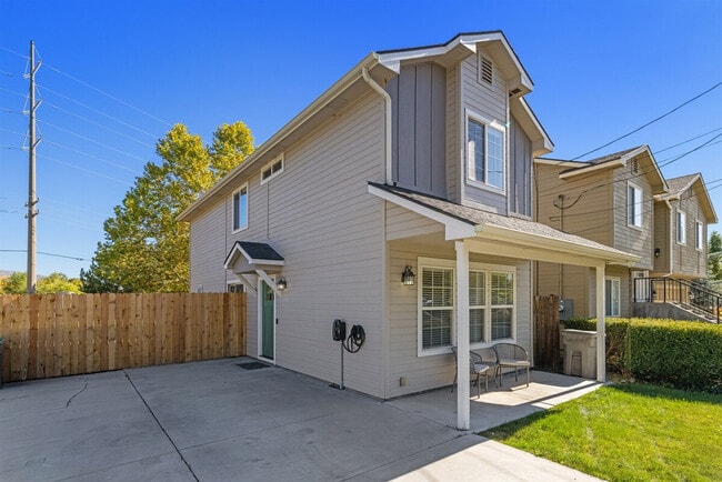 2624 S Virginia Ave in Boise, ID - Building Photo - Building Photo