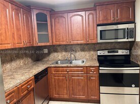 14150 SW 84th St in Miami, FL - Building Photo