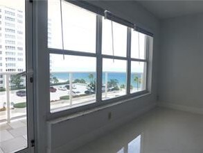 3500 Galt Ocean Dr in Fort Lauderdale, FL - Building Photo - Building Photo