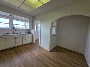 35793 Millwood Dr in Woodlake, CA - Building Photo - Building Photo