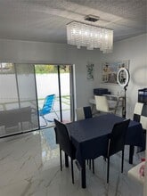 3414 SW 16th Ter in Miami, FL - Building Photo - Building Photo