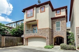 5939 Kiam St in Houston, TX - Building Photo