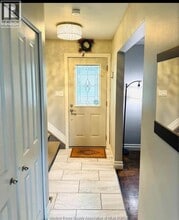 3536 Wolfe Ct in Windsor, ON - Foto de edificio - Building Photo