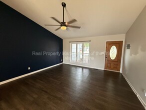 107 Johnia Ct in Thomasville, NC - Building Photo - Building Photo