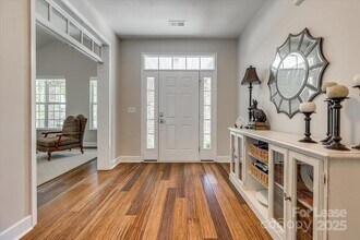 1007 Kaiser Way in Fort Mill, SC - Building Photo - Building Photo