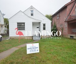 2048 Rustic Rd in Dayton, OH - Building Photo