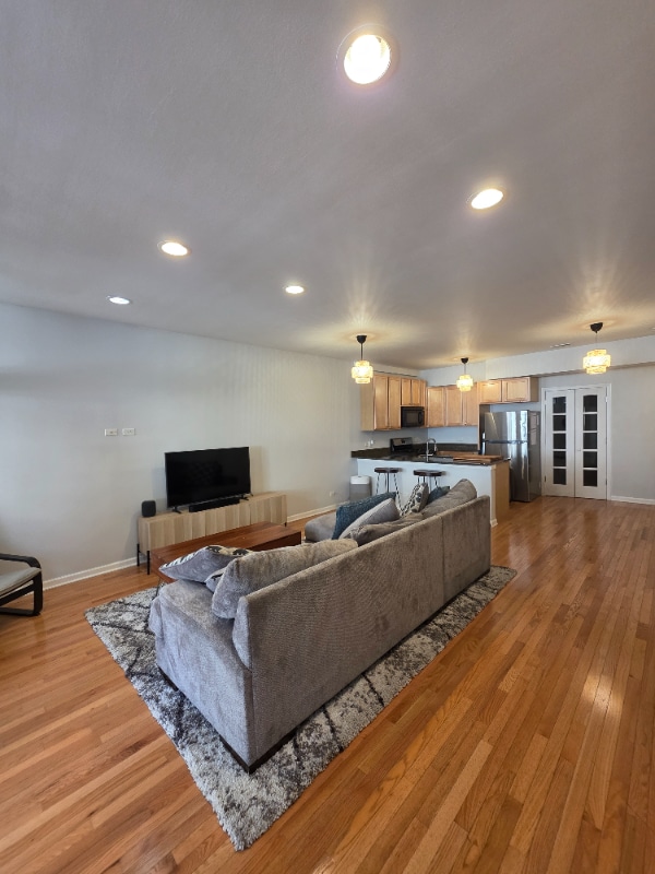 property at 2524 N Willetts Ct
