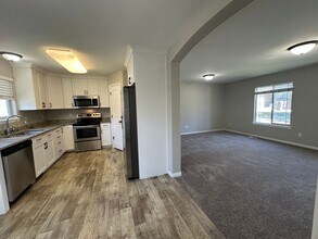 3528 Newland Loop in Lehi, UT - Building Photo - Building Photo