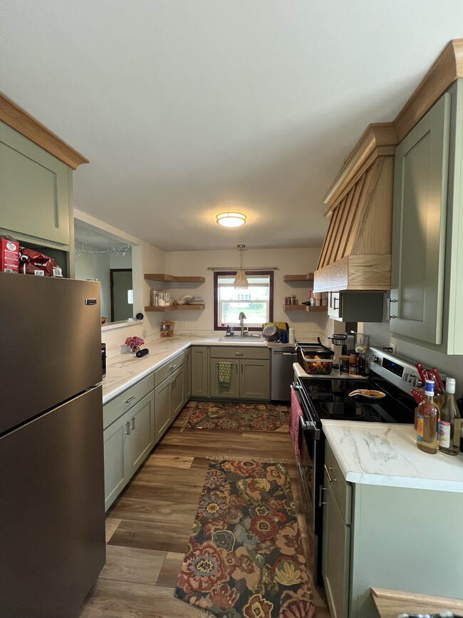 property at 501 Suszycki Dr