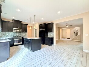 7107 Oswego Ct in Moorpark, CA - Building Photo - Building Photo