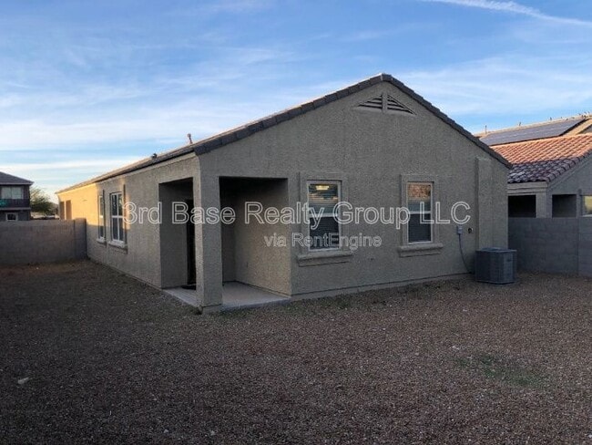 property at 29916 W Mulberry Dr