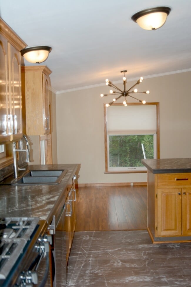 2368 W 148th St S in Mitchellville, IA - Building Photo - Building Photo