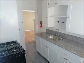 750 Lime Ave in Long Beach, CA - Building Photo - Building Photo