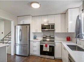 2090 S Wolff St in Denver, CO - Building Photo