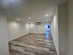 356 Main St in Farmingdale, NY - Building Photo - Building Photo