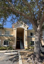 521 Villa Del Sol Cir in Orlando, FL - Building Photo