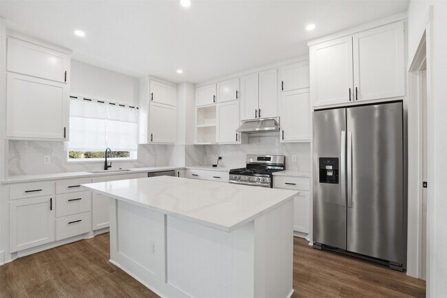 3411 Nance St in Houston, TX - Building Photo - Building Photo