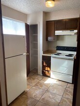 8911-8913 GSRI Ave in Baton Rouge, LA - Building Photo - Building Photo