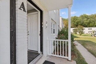 Blackwood Gardens in Blackwood, NJ - Foto de edificio - Building Photo