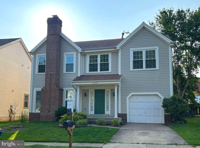 5556 Village Center Dr in Centreville, VA - Building Photo - Building Photo