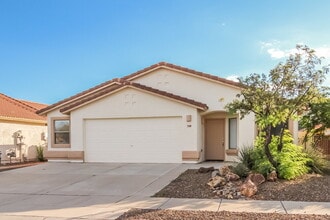 8523 N Cantora Way in Tucson, AZ - Foto de edificio - Building Photo