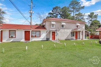 5013 Ogeechee Rd in Savannah, GA - Building Photo - Building Photo