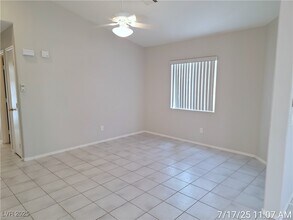 4718 Victoria Garden Ave in North Las Vegas, NV - Building Photo - Building Photo