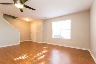 126 Springbottom Dr SE in Lawrenceville, GA - Building Photo - Building Photo