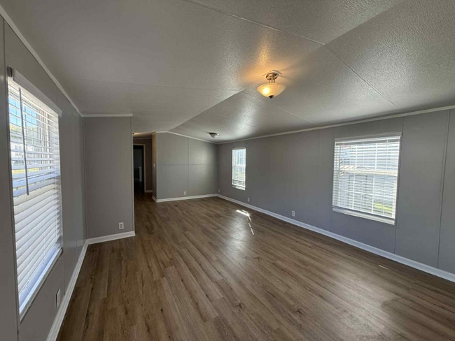 1236 N Oaklane Rd in Springfield, IL - Building Photo - Building Photo