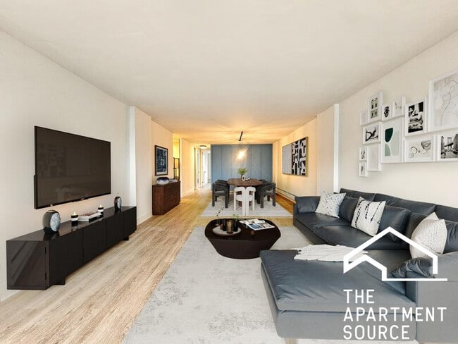 property at 1344 N Dearborn St