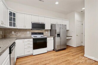 11357 Olde Turnbury Ct in Charlotte, NC - Building Photo - Building Photo