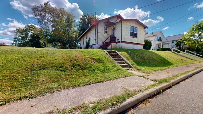 property at 262 Superior St
