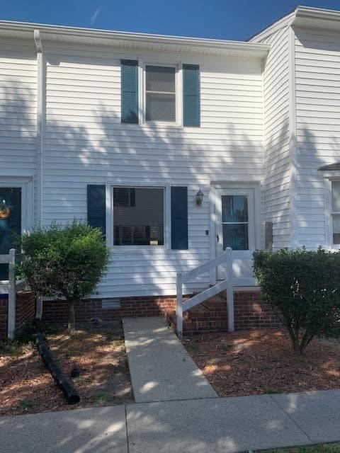 property at 134 Oakmont Dr